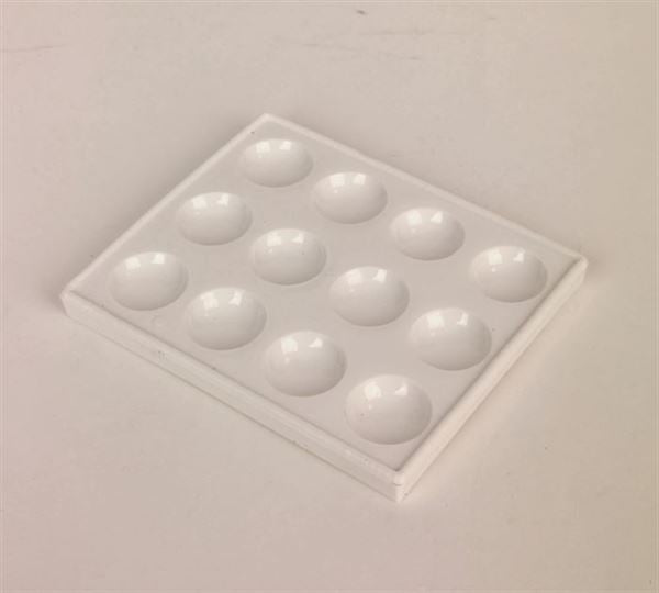 Precision Bench-Ready Spot Plate, 12 Cavity, Plastic Pack/12 | SPPL12